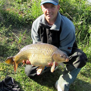 dean_swift_angling_direct_with_a_lovely_commonrs.jpg_cap