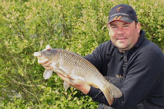 83975_will-raison-jun12-carp.jpg_cap