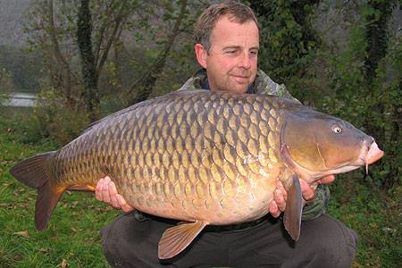 Mike Willmott with a cracking common.